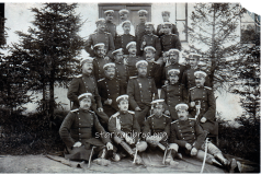 Полковник Пачев с офицери от 25-ти пехотен Драгомански полк, гр. Цариброд, 1907-1911 г.